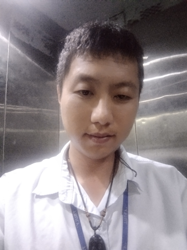 黄伟杰的第一张照片--汕尾中老年相亲网